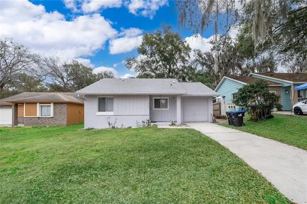 $278,500 | 207 Lake Drive, Orlando, FL 32835