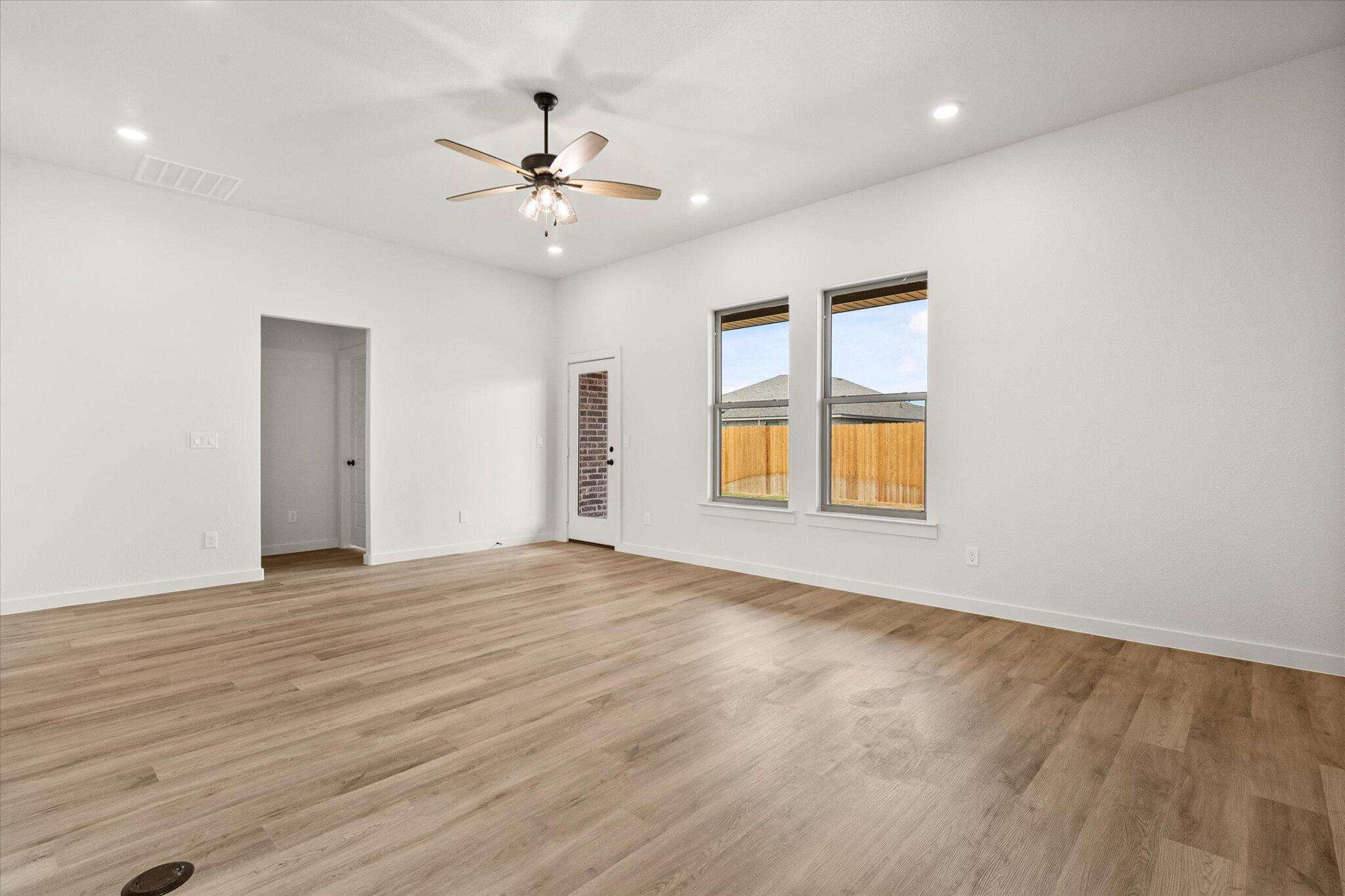 7012 16th Street Lubbock, TX 79416 - Photo 7 of 28 20-7012 16th St1942