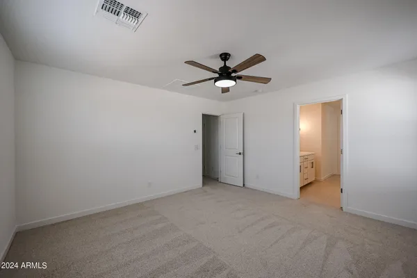 $2,600 | 7917 North 79th Avenue, Glendale, AZ 85303