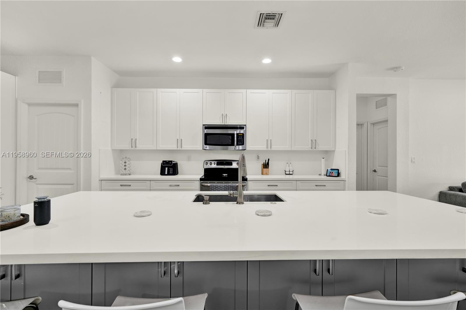 3472 Northeast 2nd Street Homestead, FL 33033 - Photo 18 of 38