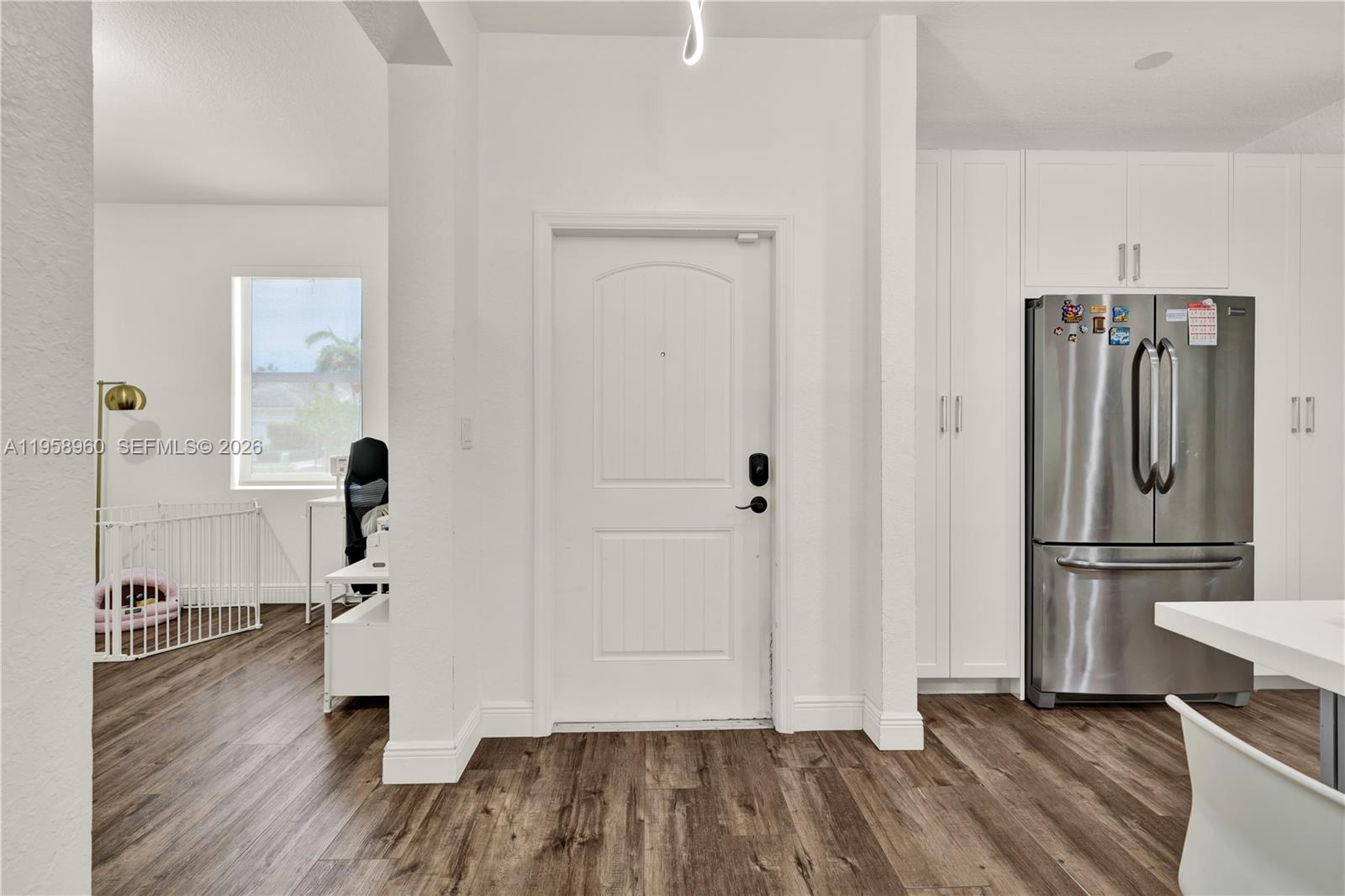 3472 Northeast 2nd Street Homestead, FL 33033 - Photo 10 of 38