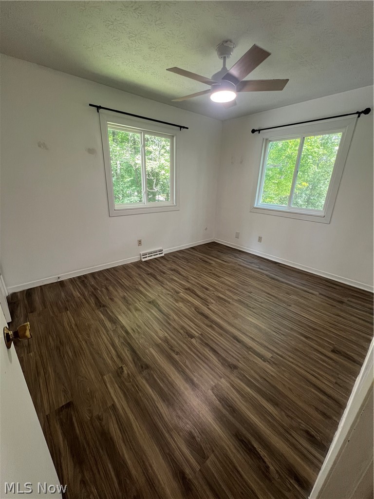 2850 Long Road Akron, OH 44312 - Photo 2 of 16 Gallery Image 2