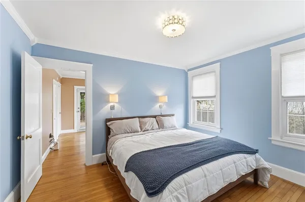 $495,000 | 41 Whitcomb Road, East Providence, RI 02915