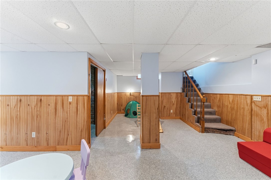 41 Whitcomb Road East Providence, RI 02915 - Photo 35 of 42