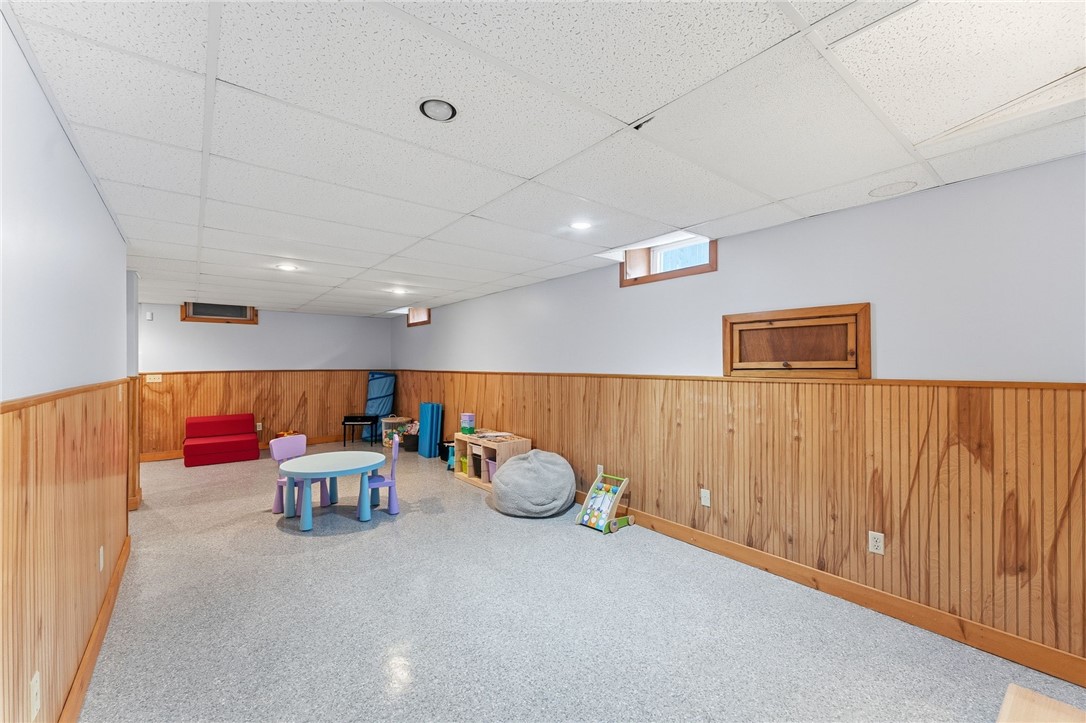 41 Whitcomb Road East Providence, RI 02915 - Photo 36 of 42