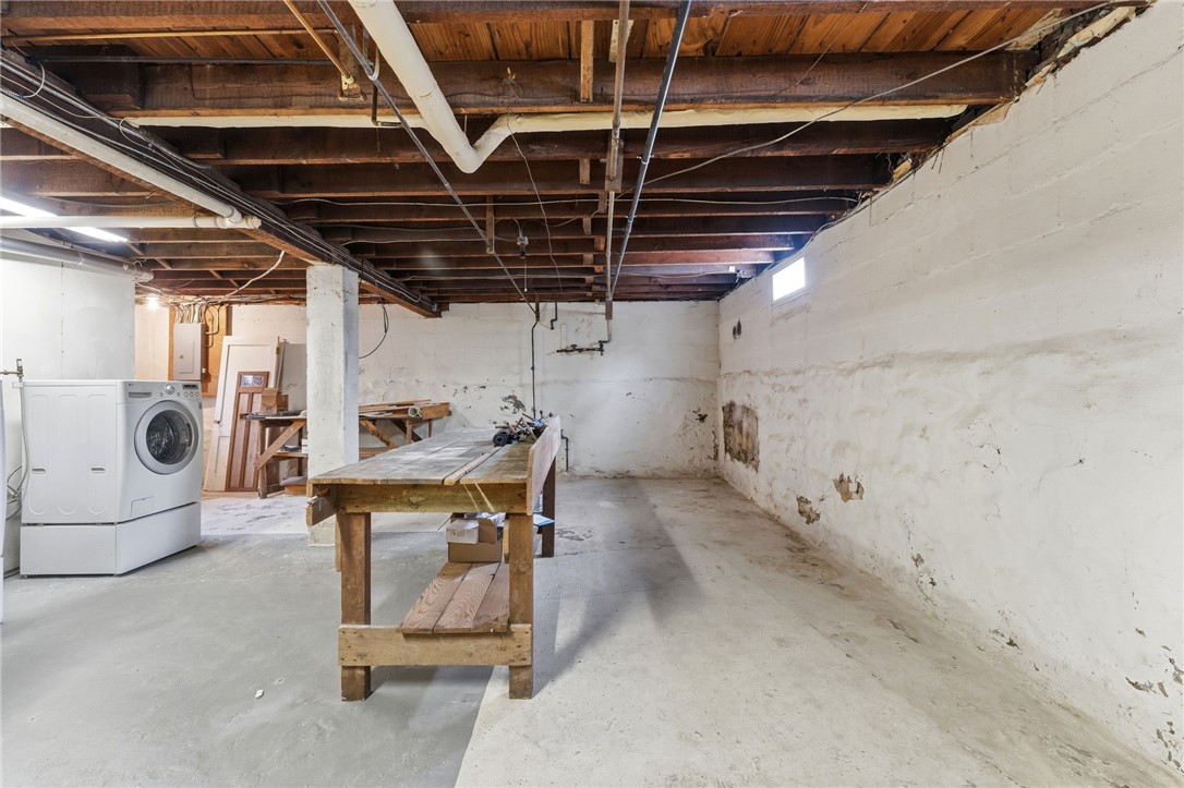 41 Whitcomb Road East Providence, RI 02915 - Photo 41 of 42