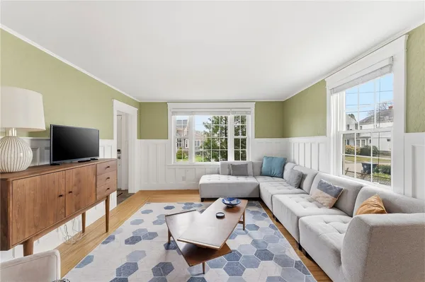 $495,000 | 41 Whitcomb Road, East Providence, RI 02915
