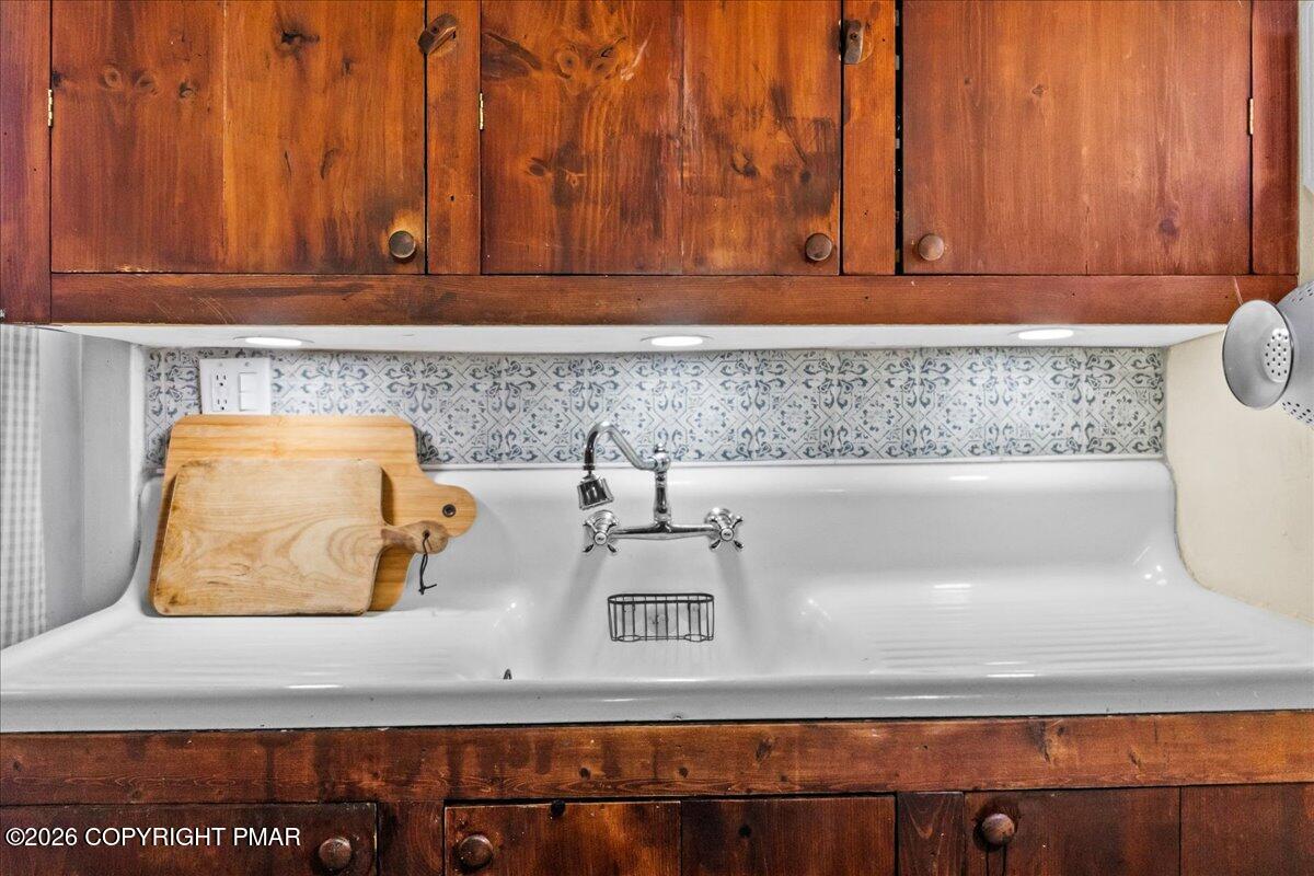 166 Alpine Lake Road Henryville, PA 18332 - Photo 32 of 41 Kitchen SInk