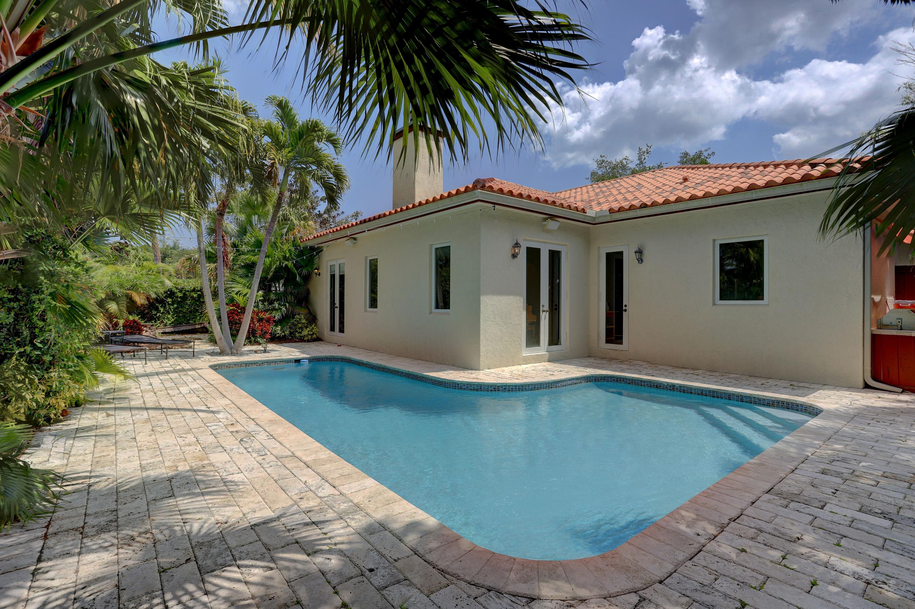 725 Northwest 6th Street Boca Raton, FL 33486 - Photo 3 of 6 IMG_2142_3_4_5_6