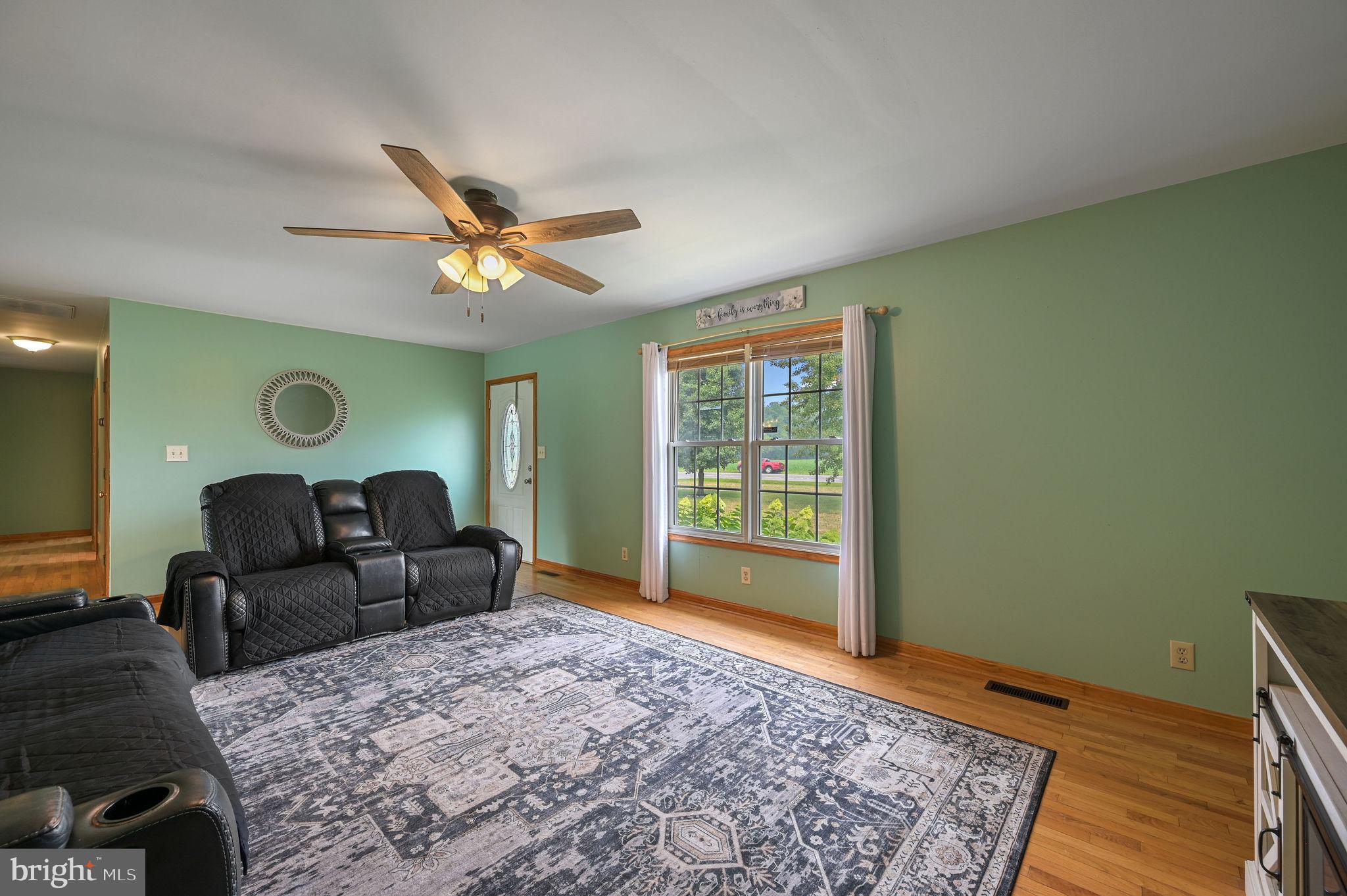 1566 Vernon Road Harrington, DE 19952 - Photo 4 of 26