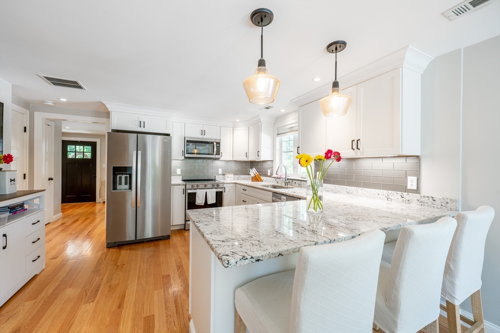 95 Van Kleeck Road Millis, MA 02054 - Photo 2 of 32 Gallery Image 2