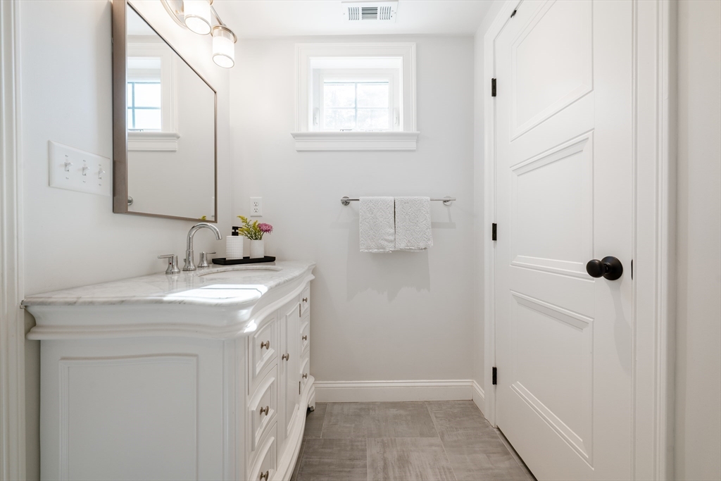 95 Van Kleeck Road Millis, MA 02054 - Photo 21 of 32 Gallery Image 21