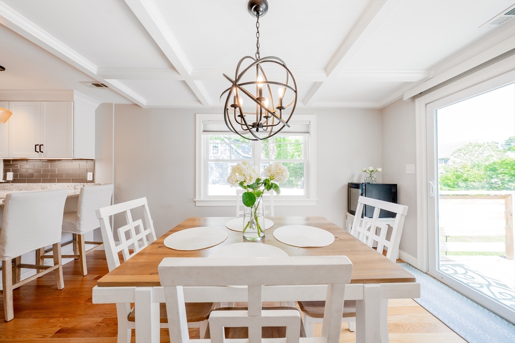 95 Van Kleeck Road Millis, MA 02054 - Photo 5 of 32 Gallery Image 5
