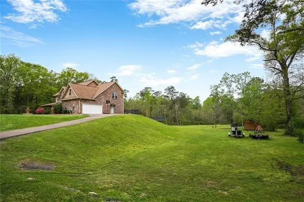 $479,900 | 60 Bleu Lake Drive, Covington, LA 70435