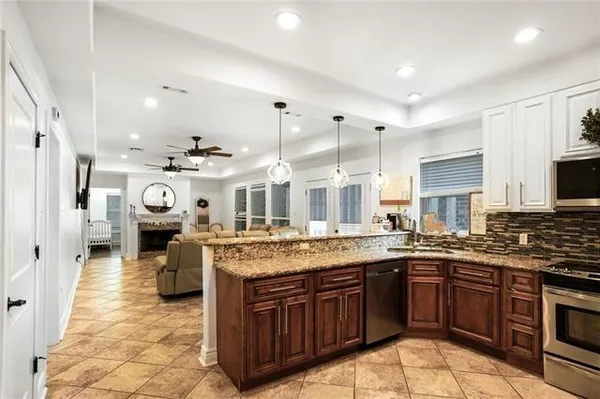 $479,900 | 60 Bleu Lake Drive, Covington, LA 70435