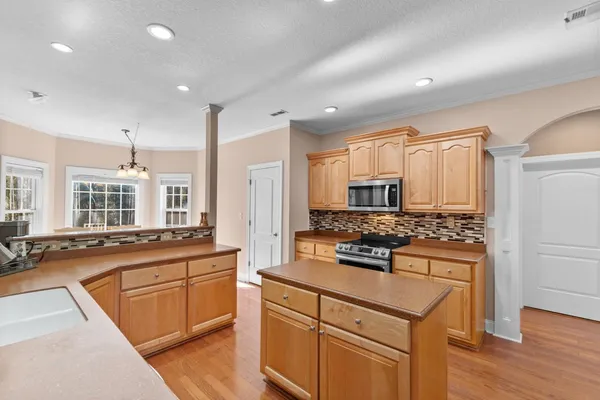 $649,900 | 109 Eden Court, Murrells Inlet, SC 29576