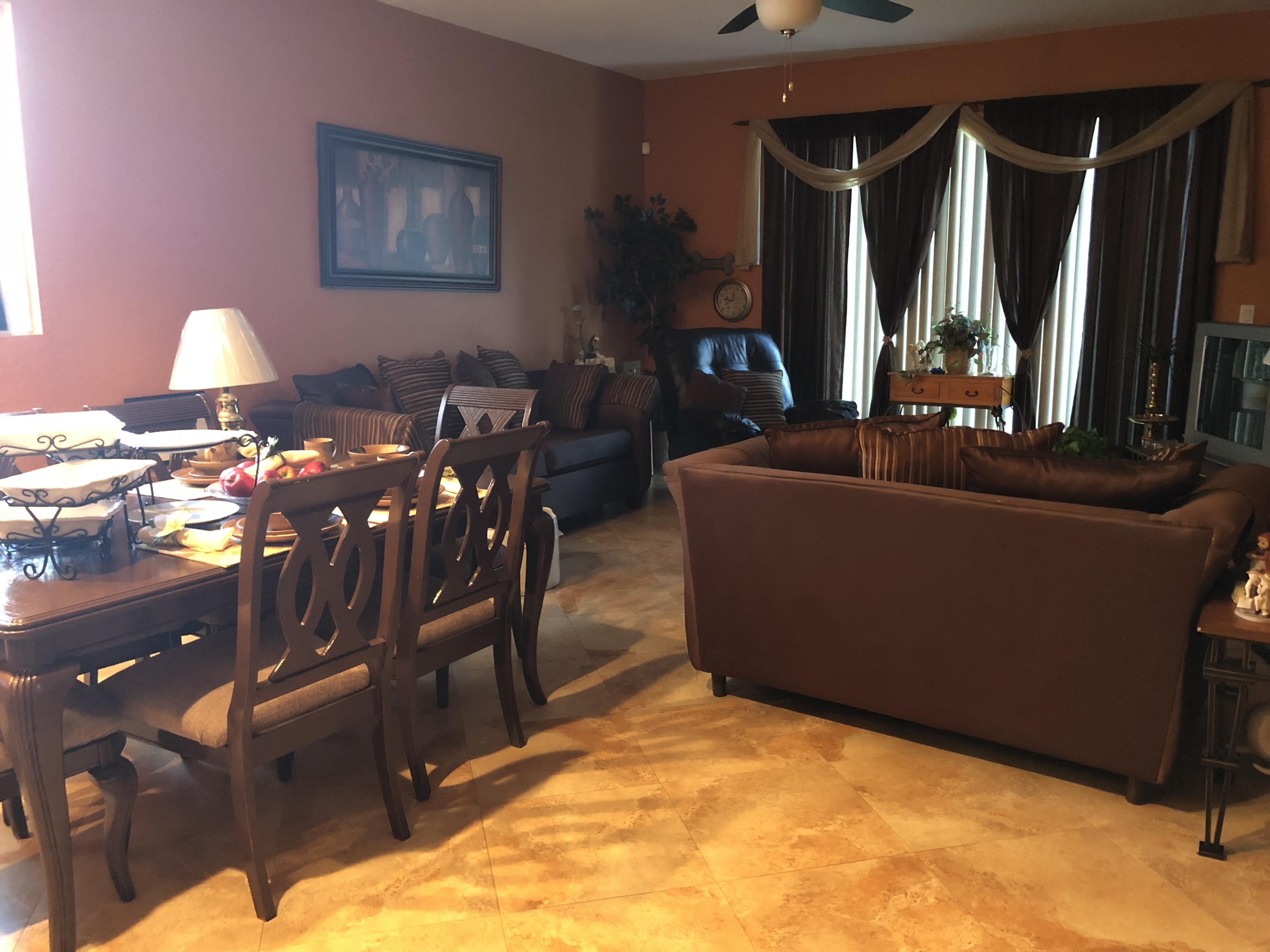 1250 Rose Gate Boulevard Riviera Beach, FL 33404 - Photo 3 of 18 IMG_2896