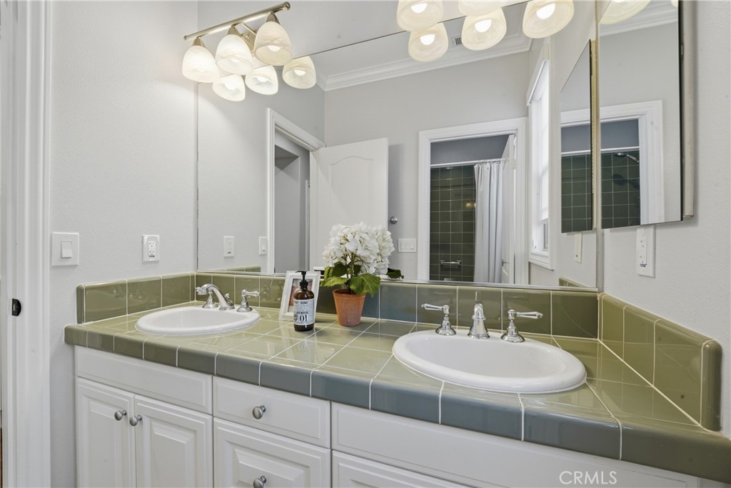 42 Arcade Irvine, CA 92603 - Photo 55 of 62