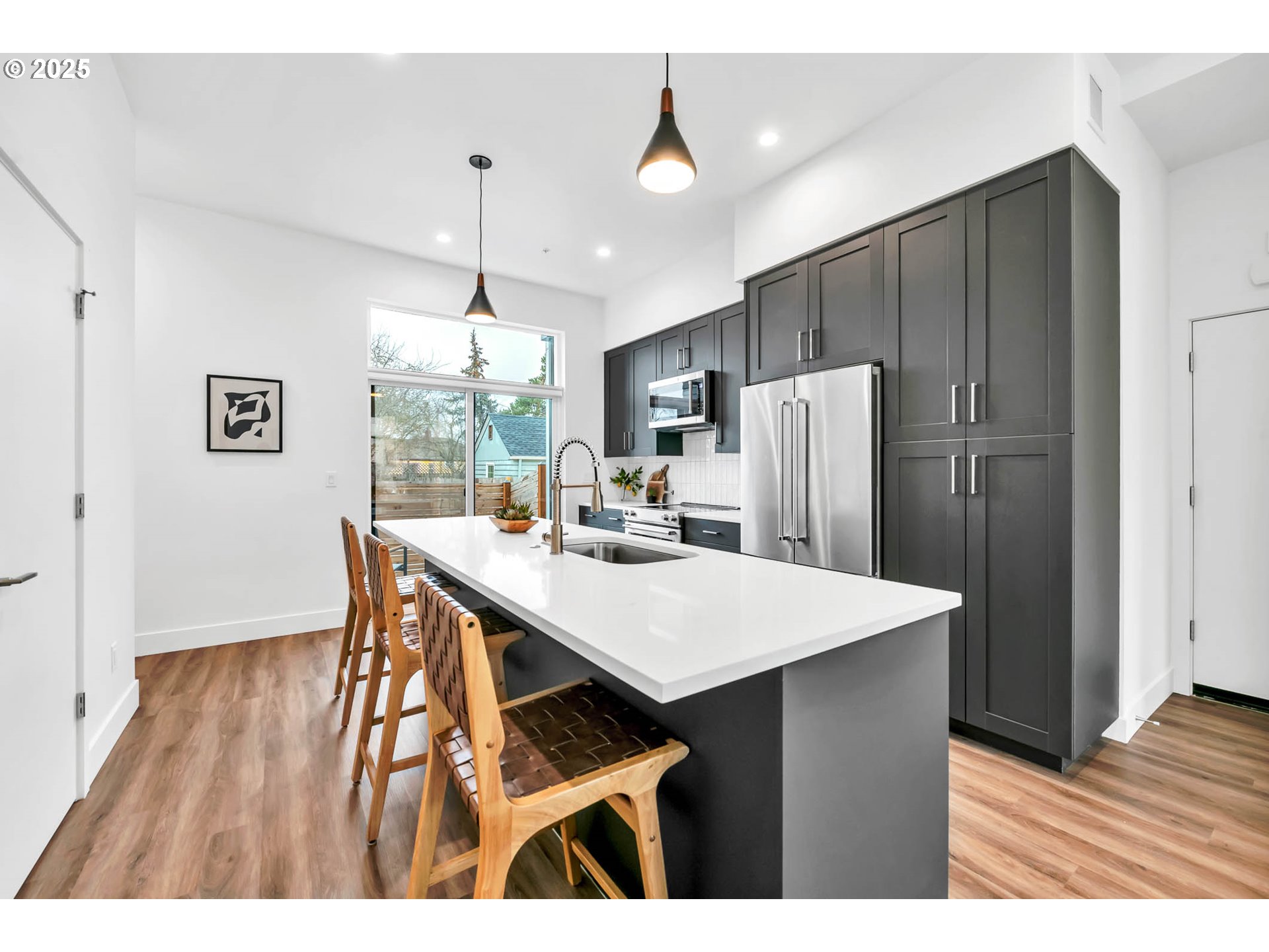 173 Civic Drive Eugene, OR 97405 - Photo 16 of 44