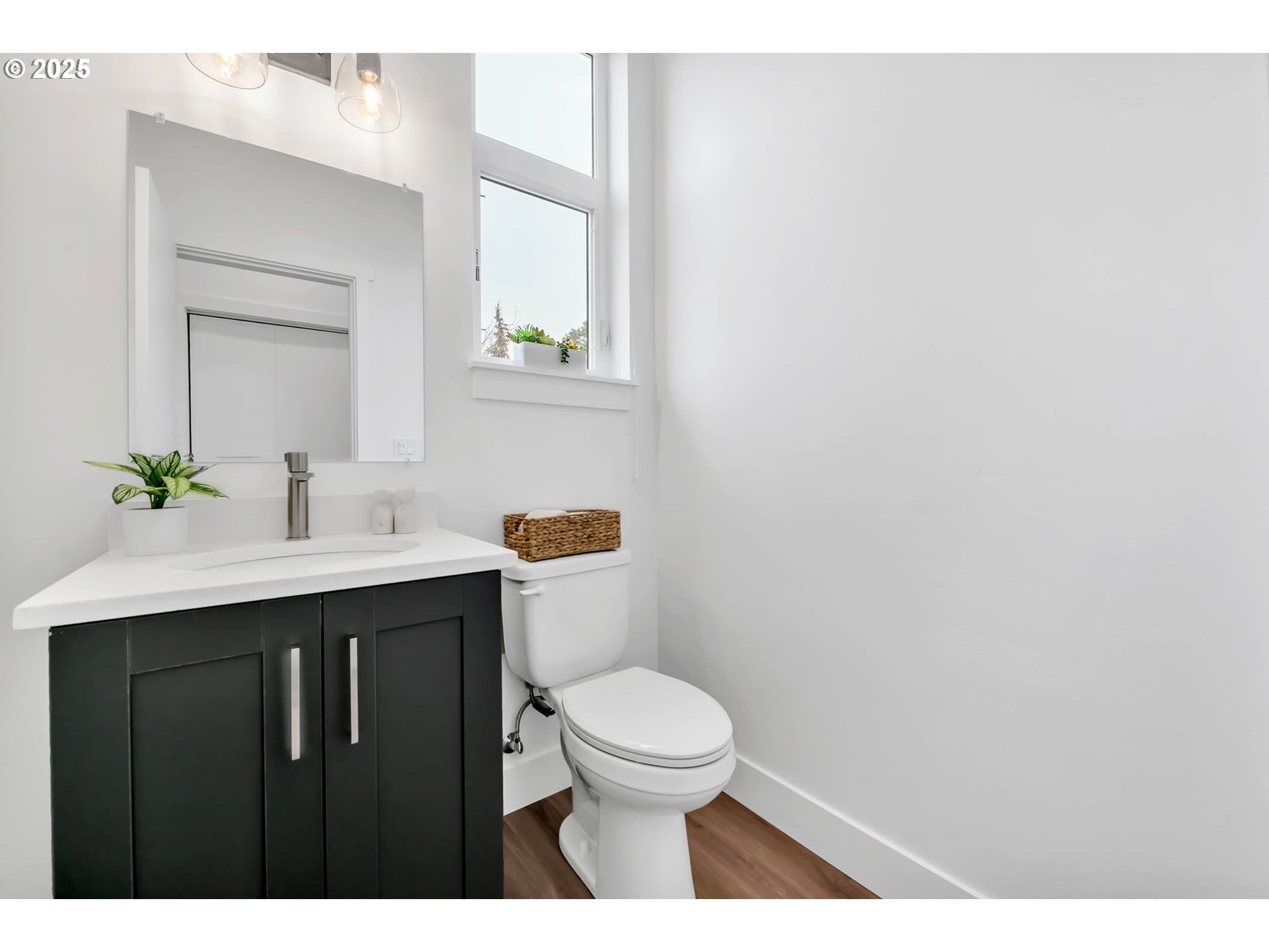 173 Civic Drive Eugene, OR 97405 - Photo 17 of 44