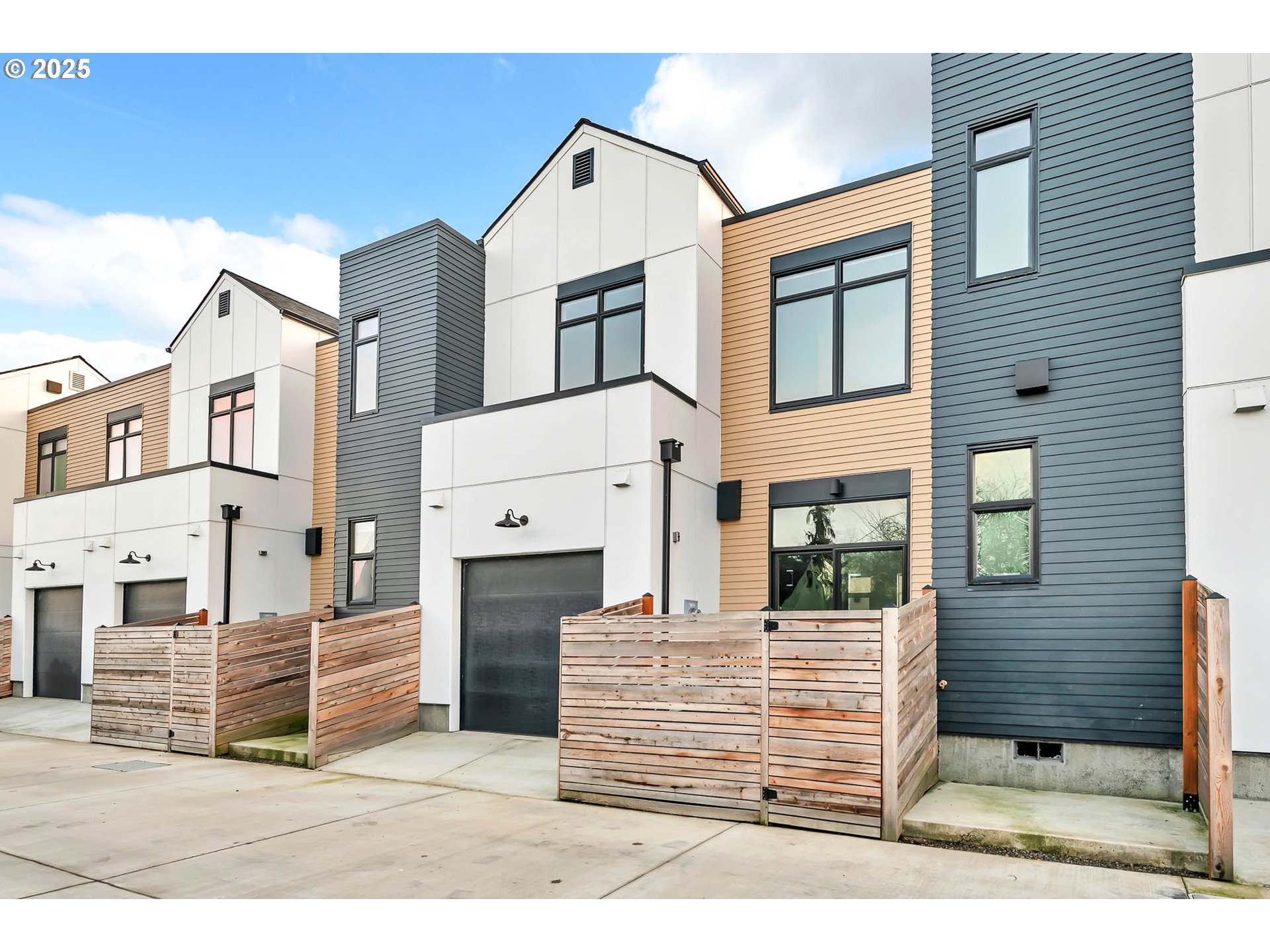 173 Civic Drive Eugene, OR 97405 - Photo 37 of 44