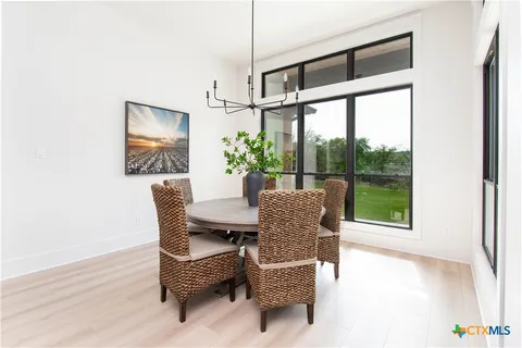 $990,000 | 201 Bravo Vista Lane, Belton, TX 76513