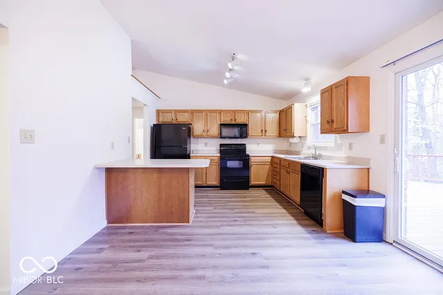 $339,000 | 5599 Highway 246, Spencer, IN 47460