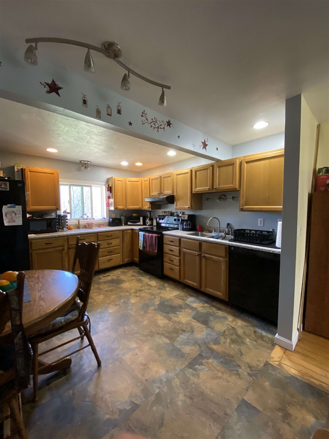 52 Gale Road Gilmanton, NH 03837 - Photo 7 of 39