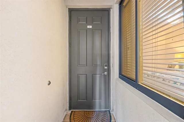 $2,850 | 16904 Vardon Terrace, Unit 107, Bradenton, FL 34211