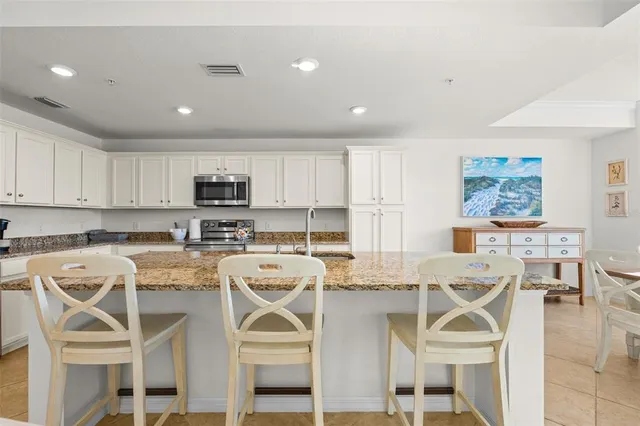 $2,850 | 16904 Vardon Terrace, Unit 107, Bradenton, FL 34211