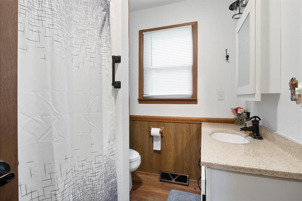 23209 Oakwood Circle Hermitage, MO 65668 - Photo 6 of 30