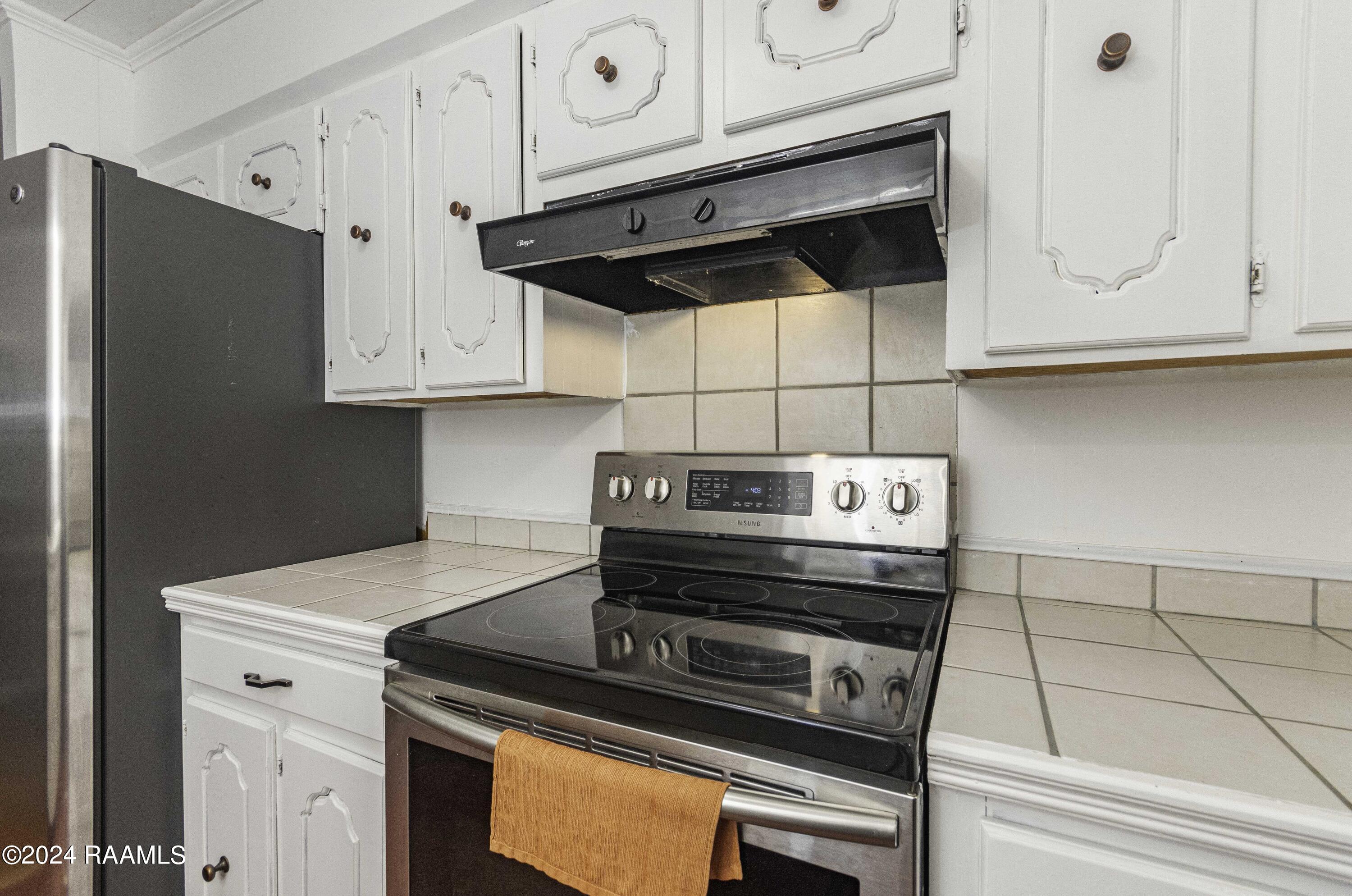 838 Country Ridge Road Opelousas, LA 70570 - Photo 12 of 39 Kitchen 5