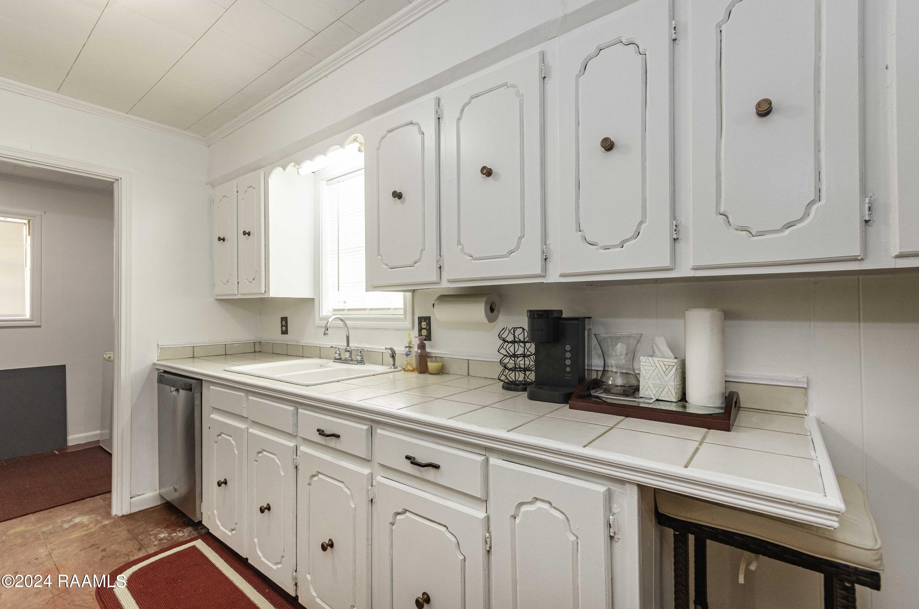 838 Country Ridge Road Opelousas, LA 70570 - Photo 14 of 39 Kitchen 3