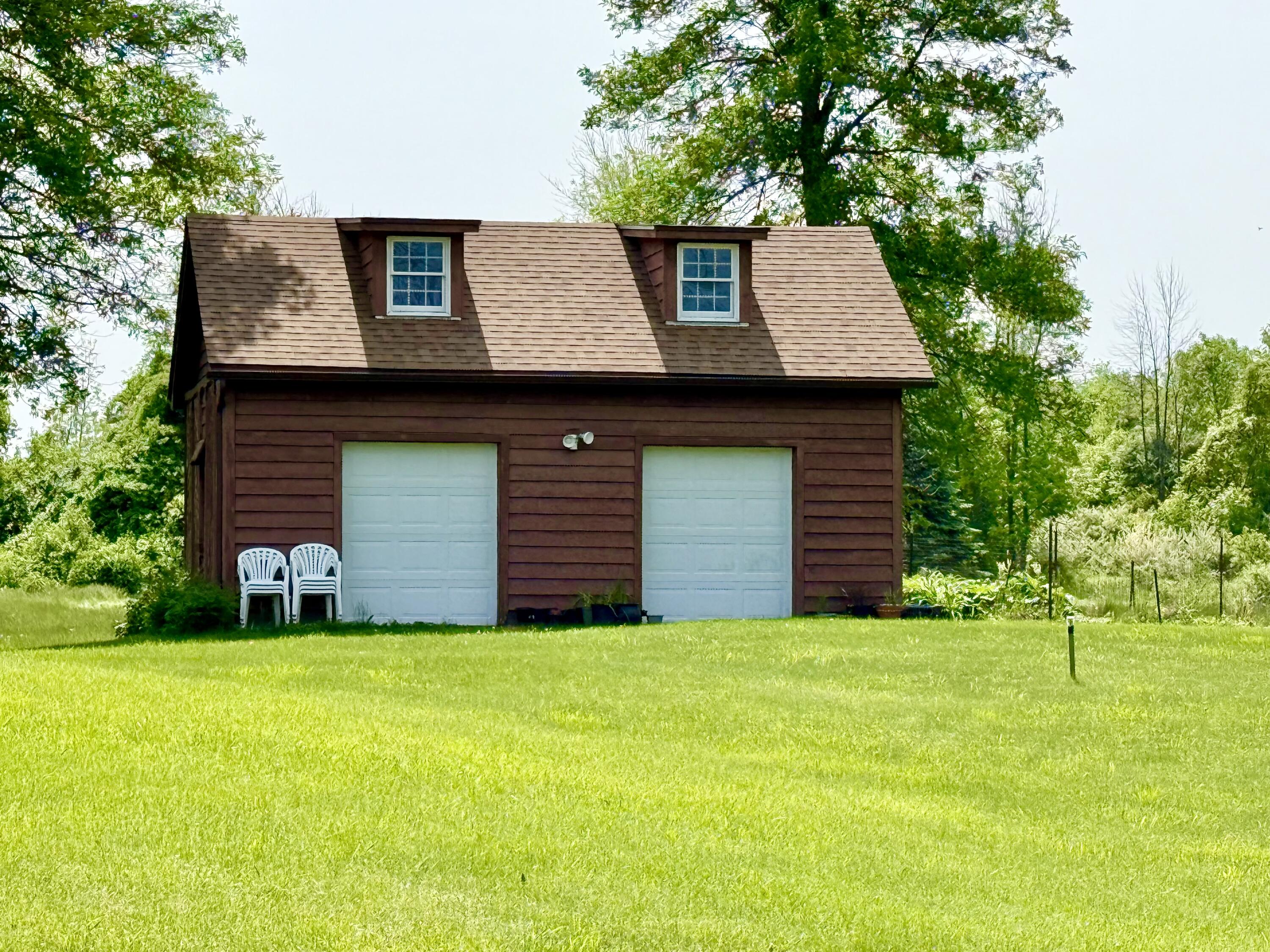 1245 Cumberland Head Road Plattsburgh, NY 12901 - Photo 23 of 25 Gallery Image 23