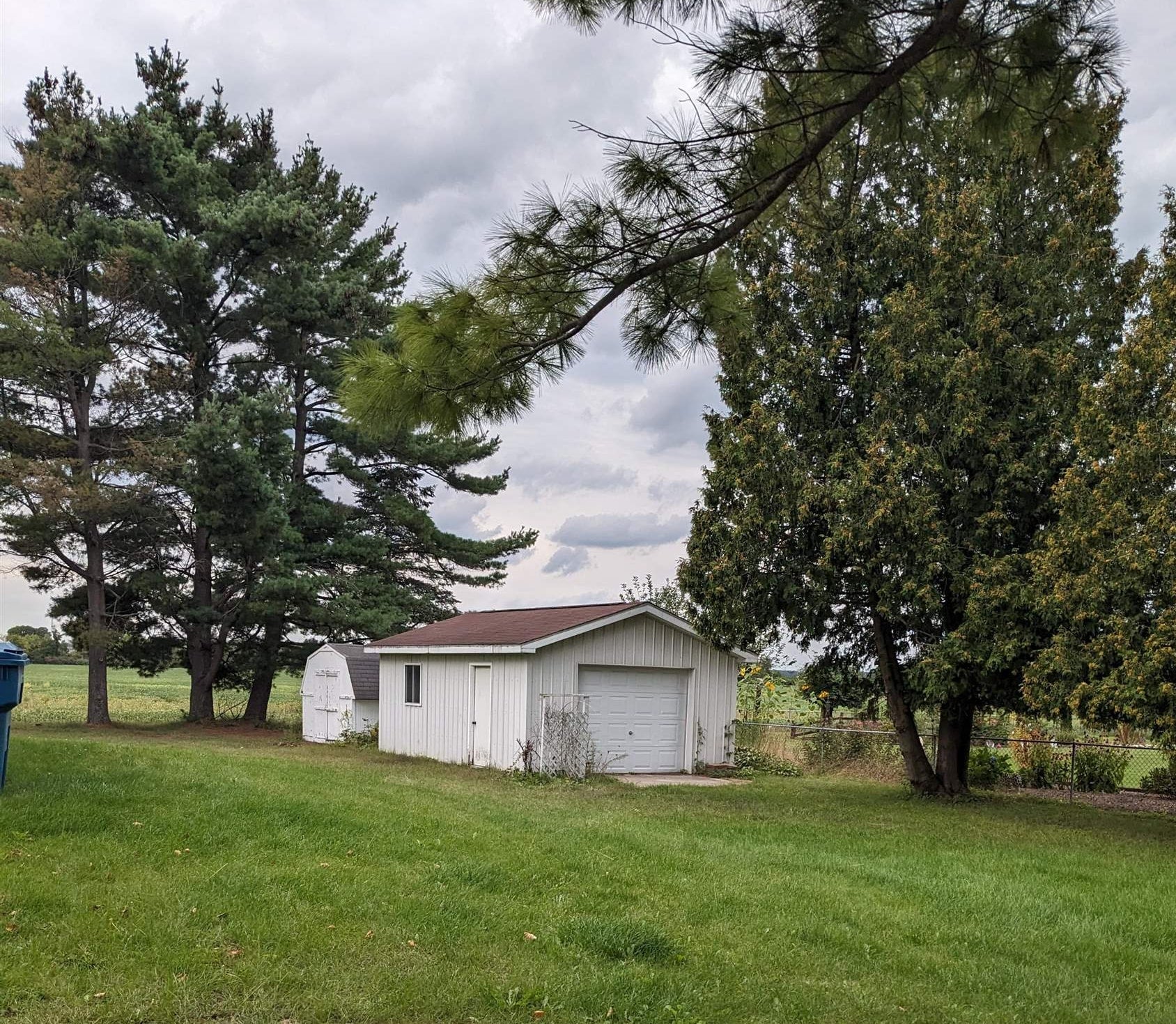 4711 North Elevator Road Pinconning, MI 48650 - Photo 7 of 24 Gallery Image 7