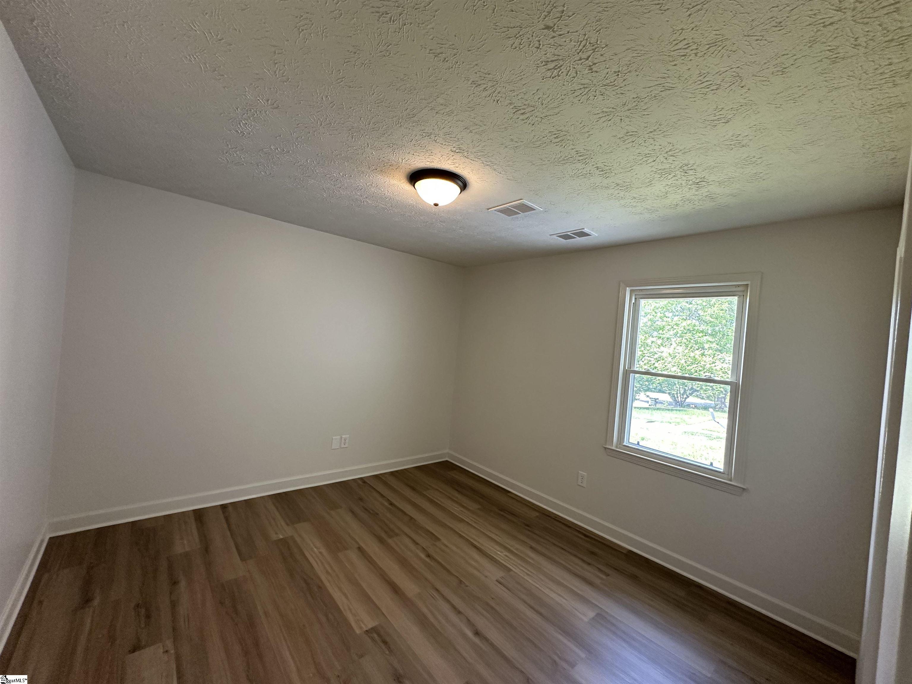 512 Rotterdam Road Easley, SC 29640 - Photo 16 of 24