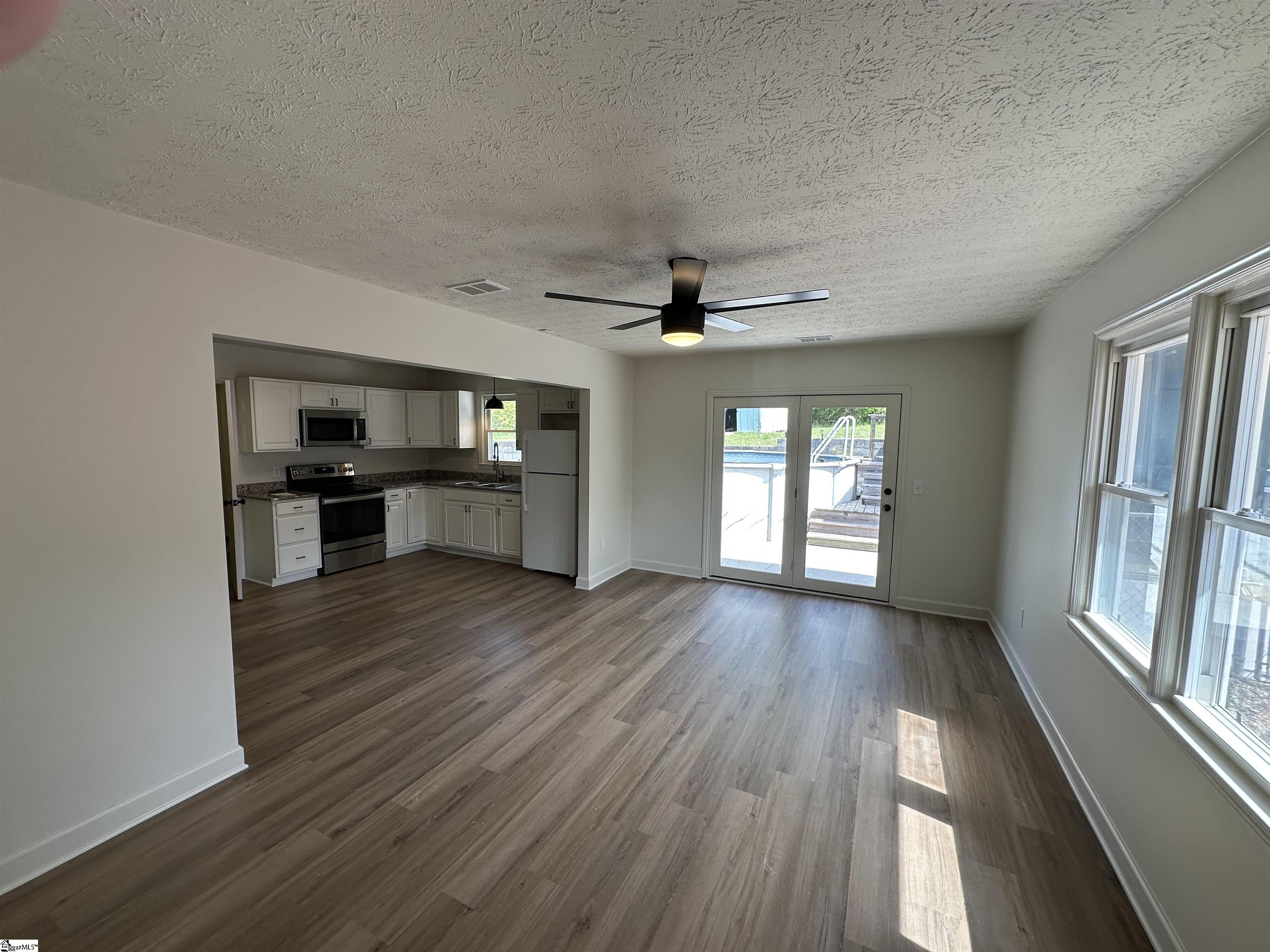512 Rotterdam Road Easley, SC 29640 - Photo 19 of 24