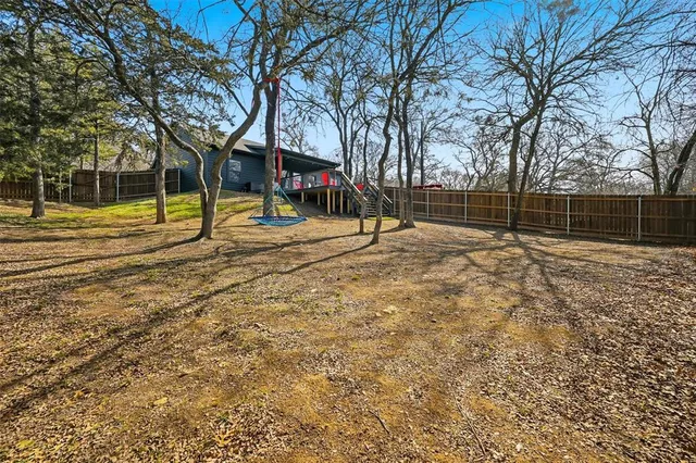$375,000 | 265 Bentwood Drive, Pottsboro, TX 75076