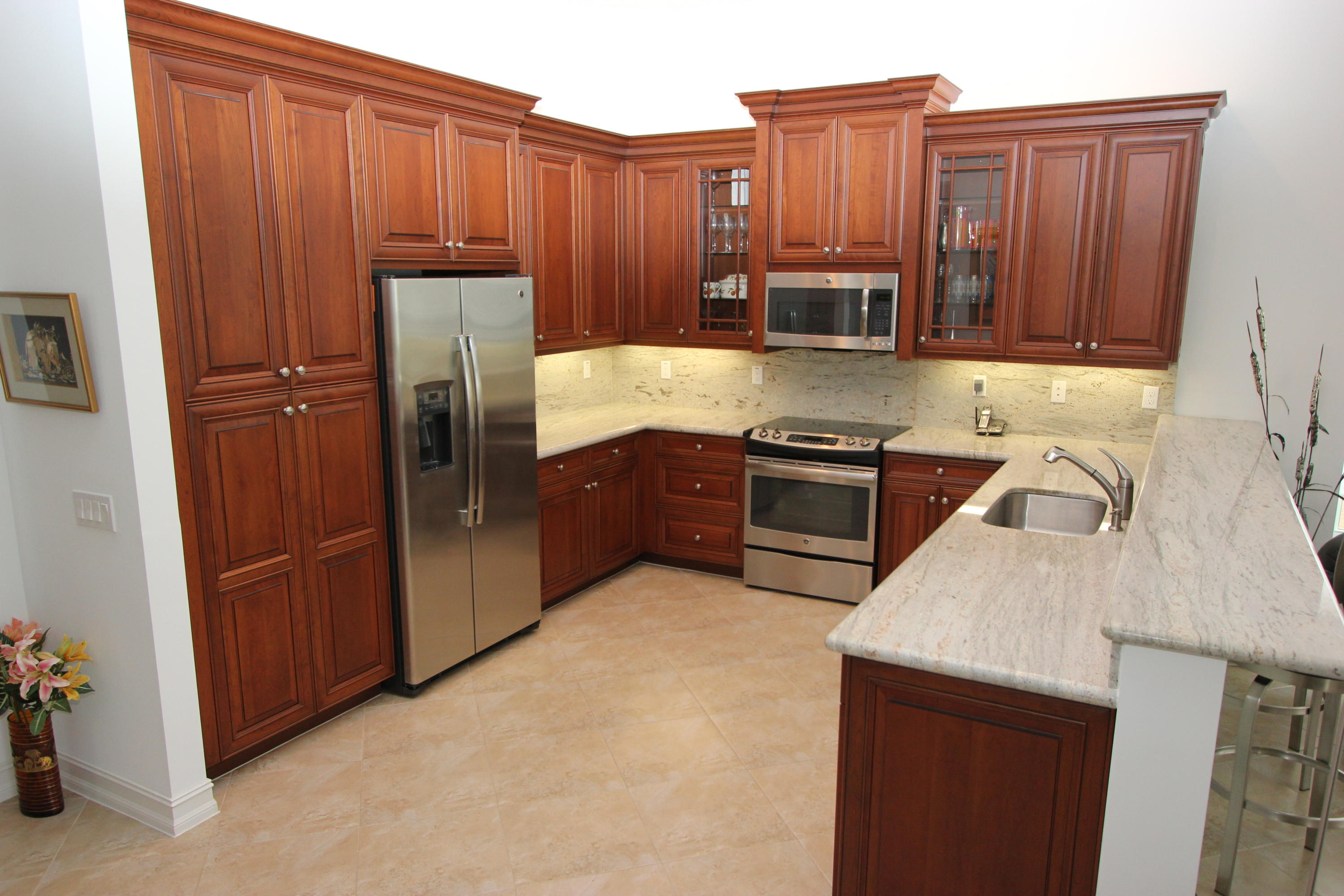 9332 Clearhill Road Boynton Beach, FL 33473 - Photo 4 of 18 Kitchen
