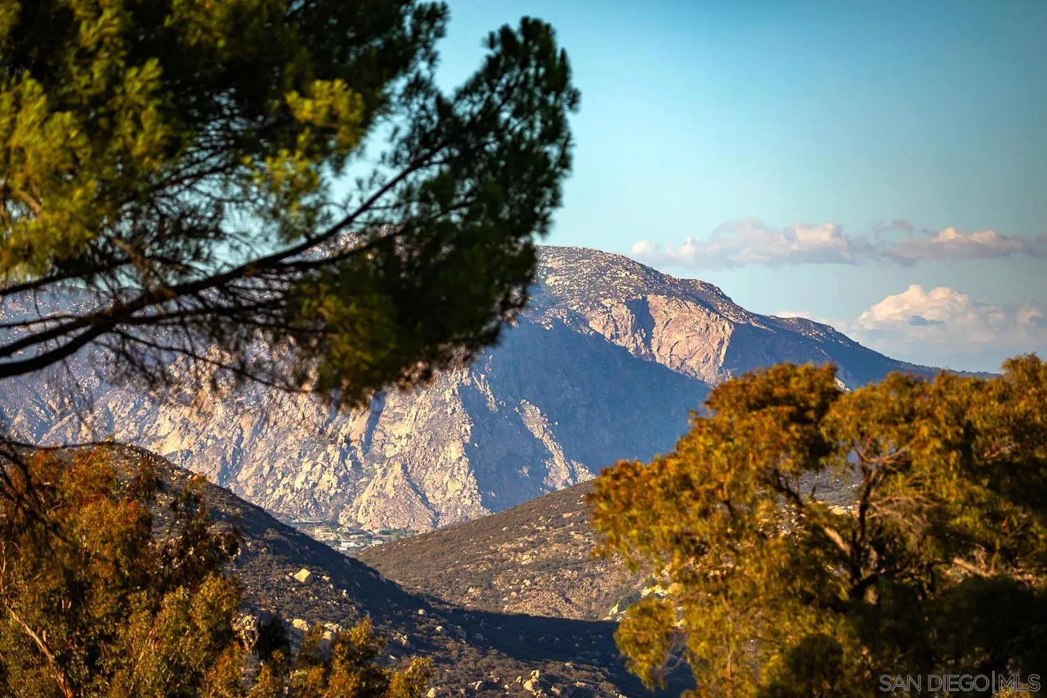 171 La Cresta Heights Road El Cajon, CA 92021 - Photo 28 of 75