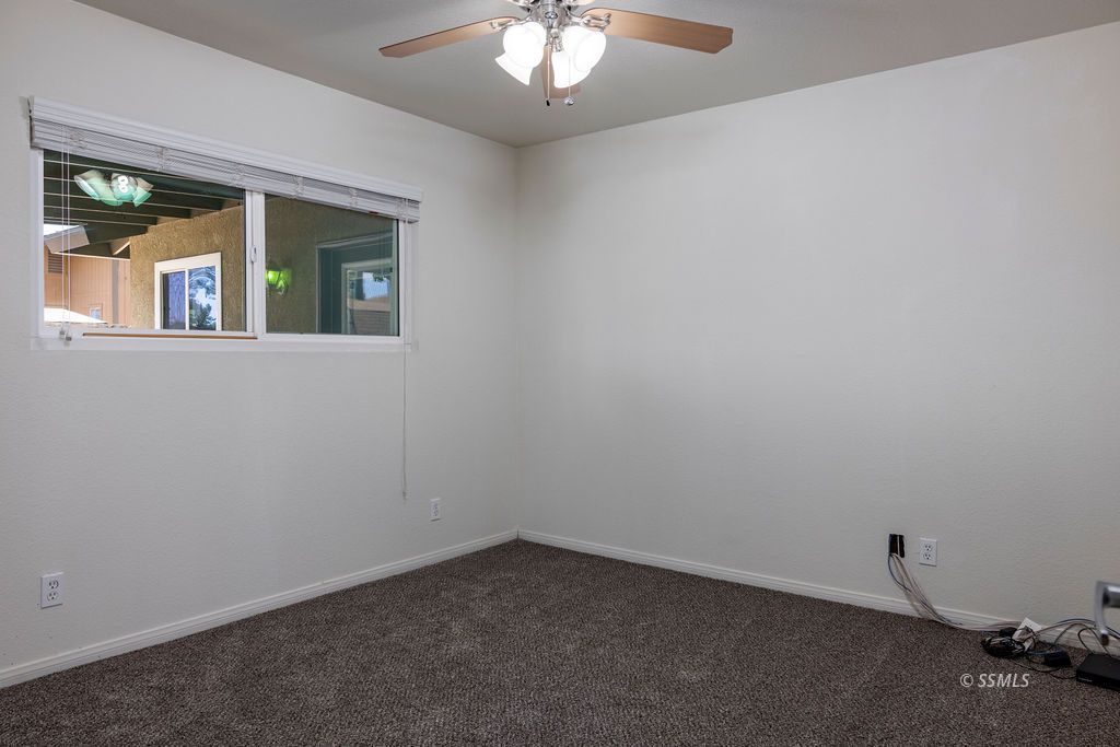 939 West Upjohn Avenue Ridgecrest, CA 93555 - Photo 21 of 37 Gallery Image 21