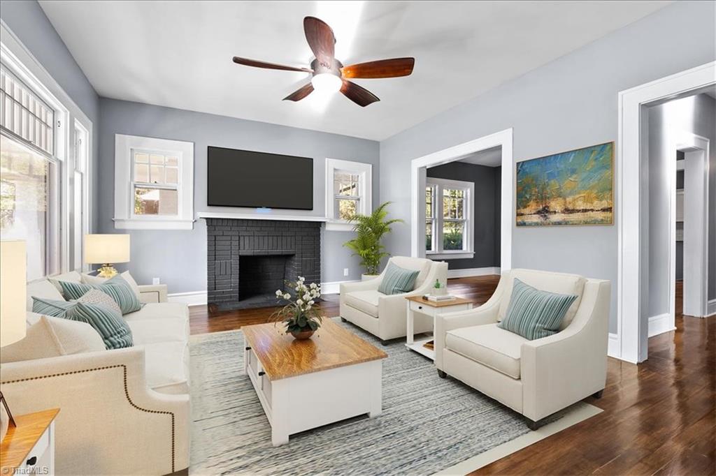 904 Old Winston Road High Point, NC 27265 - Photo 18 of 46 Virtually staged Living Room