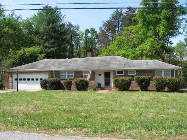 139 Lullwater Road Greenville, SC 29607 - Photo 1 of 1 Gallery Image 1
