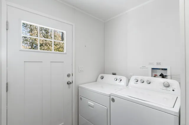 $72,500 | 1752 East County Road, Arkdale, WI 54613