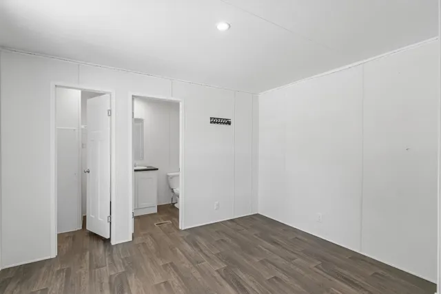 $72,500 | 1752 East County Road, Arkdale, WI 54613