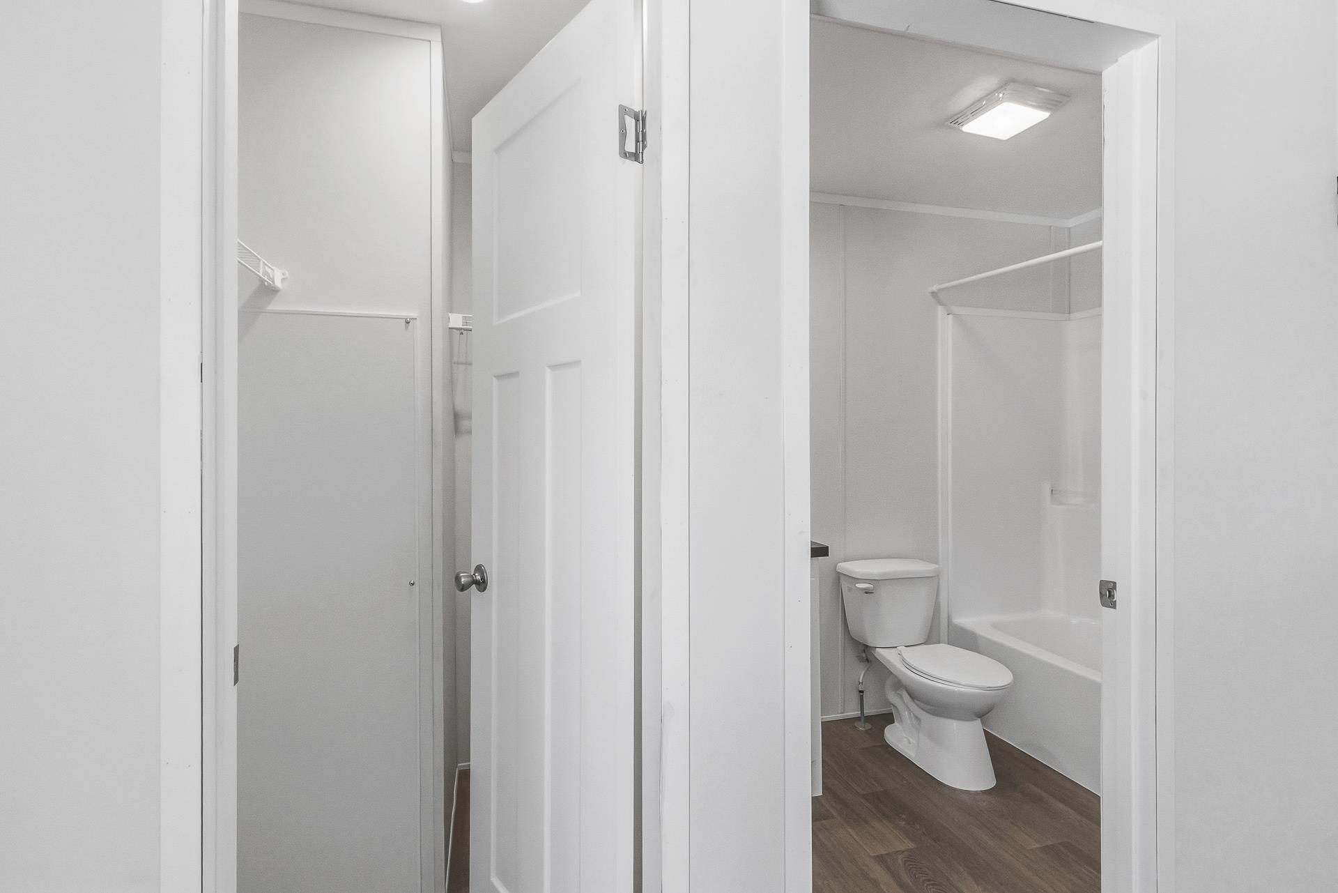 1752 East County Road Arkdale, WI 54613 - Photo 21 of 39