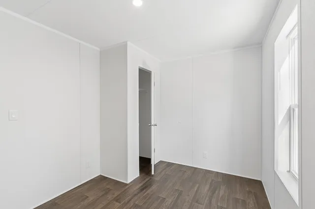 $72,500 | 1752 East County Road, Arkdale, WI 54613