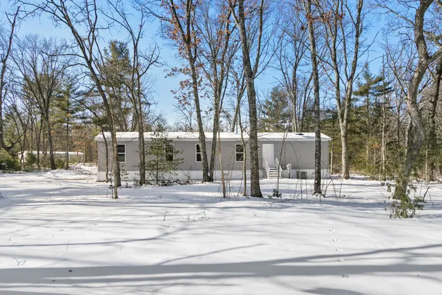 $72,500 | 1752 East County Road, Arkdale, WI 54613