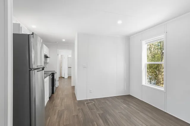 $72,500 | 1752 East County Road, Arkdale, WI 54613