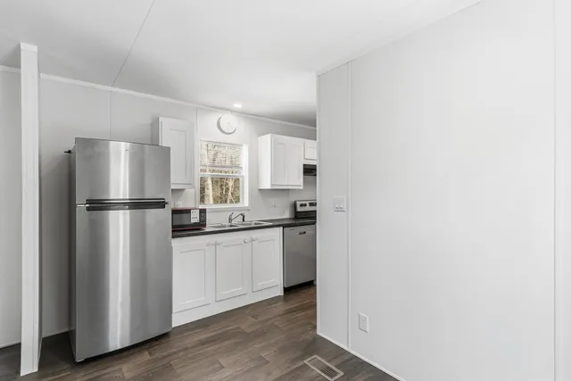 $72,500 | 1752 East County Road, Arkdale, WI 54613